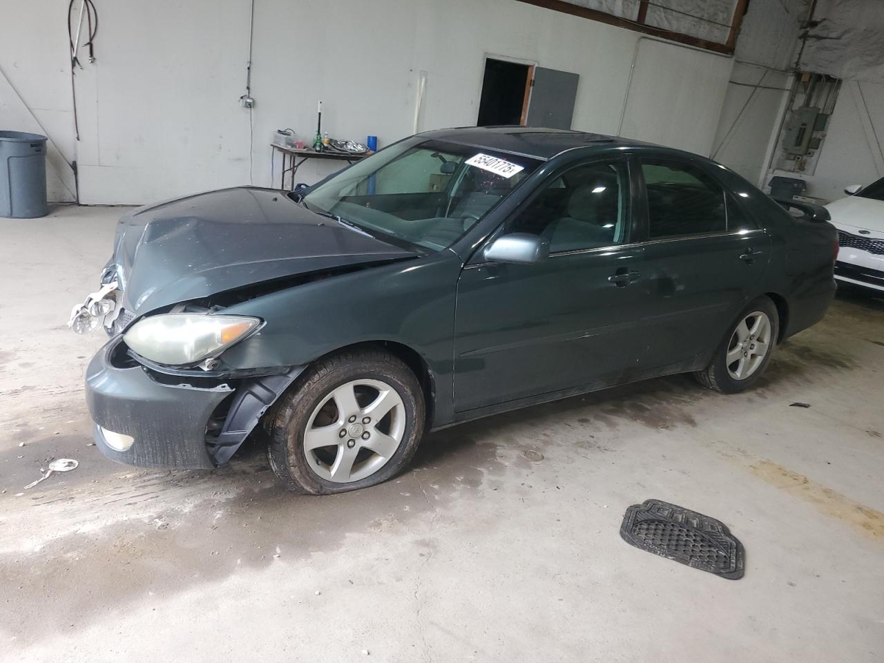 TOYOTA CAMRY LE 2005
