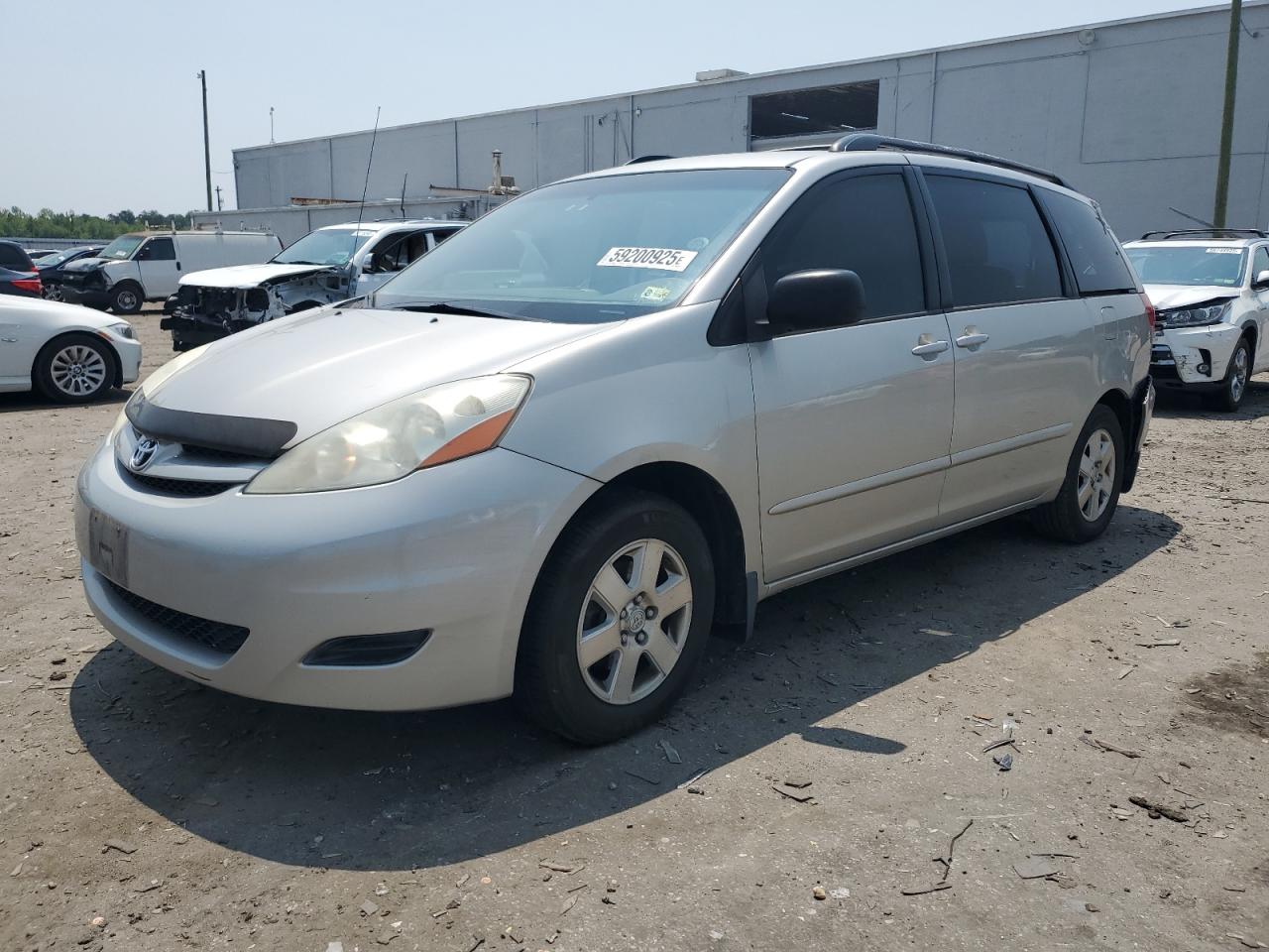 TOYOTA SIENNA CE 2008
