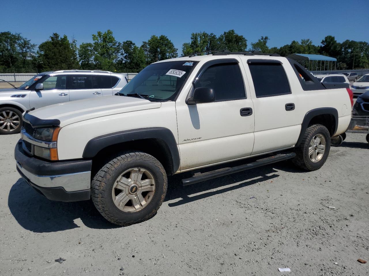 CHEVROLET AVALANCHE C1500 2005