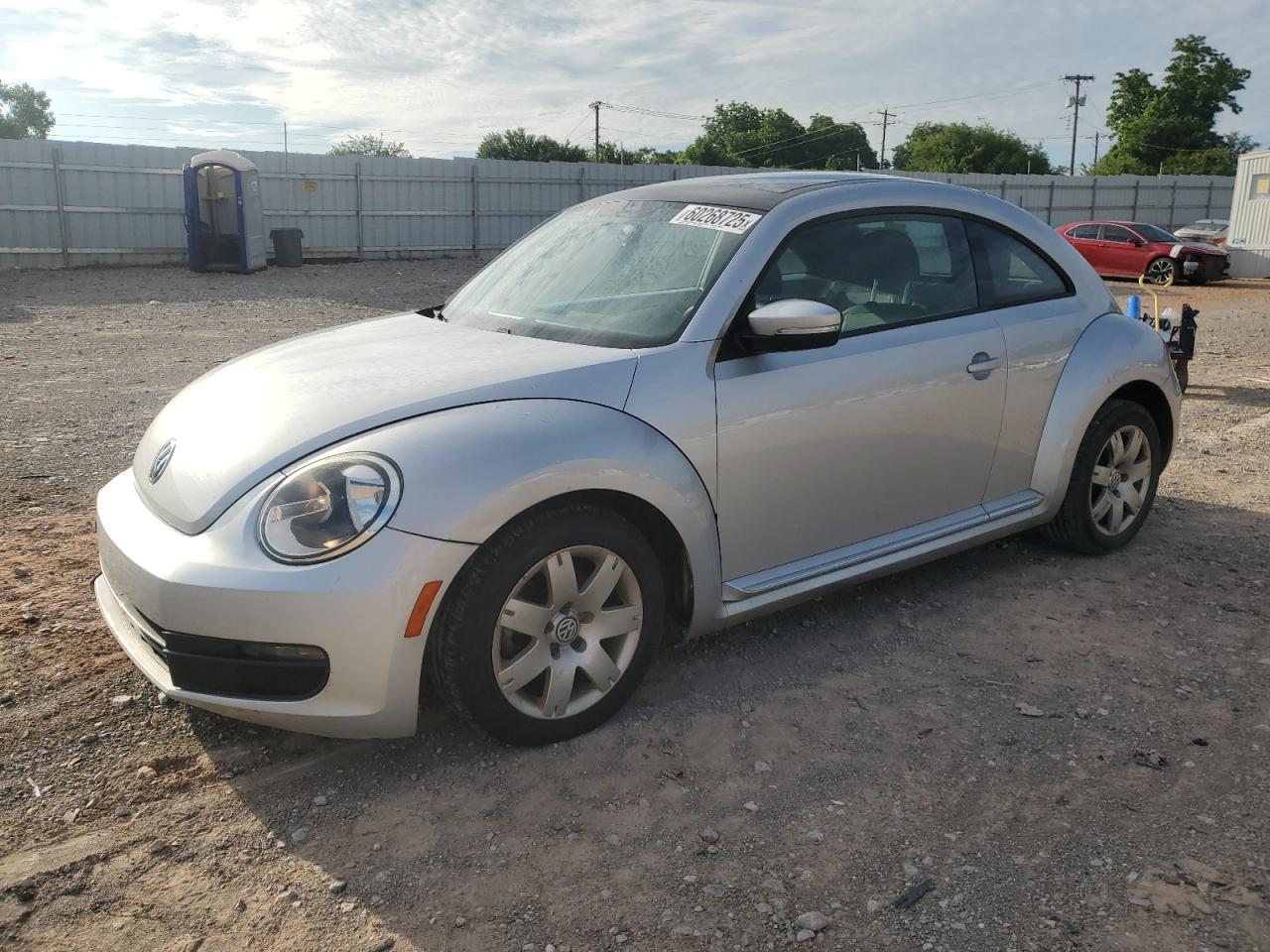 VOLKSWAGEN BEETLE 2012