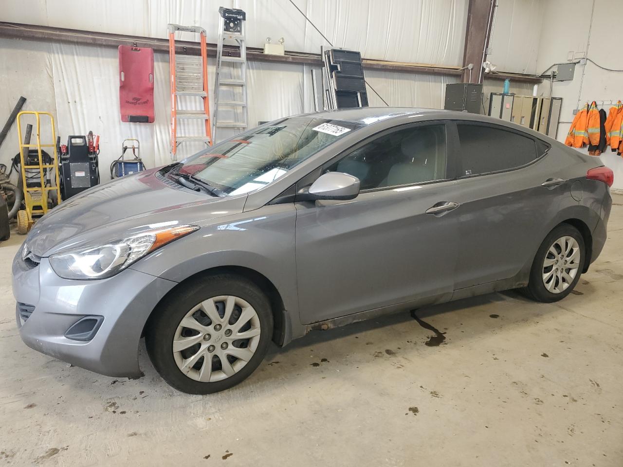 HYUNDAI ELANTRA GL 2012