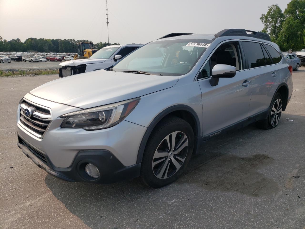 SUBARU OUTBACK 2. 2018