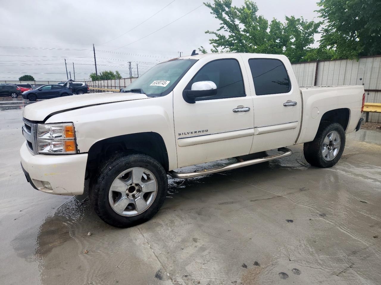 CHEVROLET SILVERADO 2011