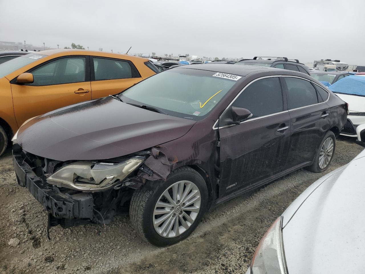 TOYOTA AVALON HYB 2015