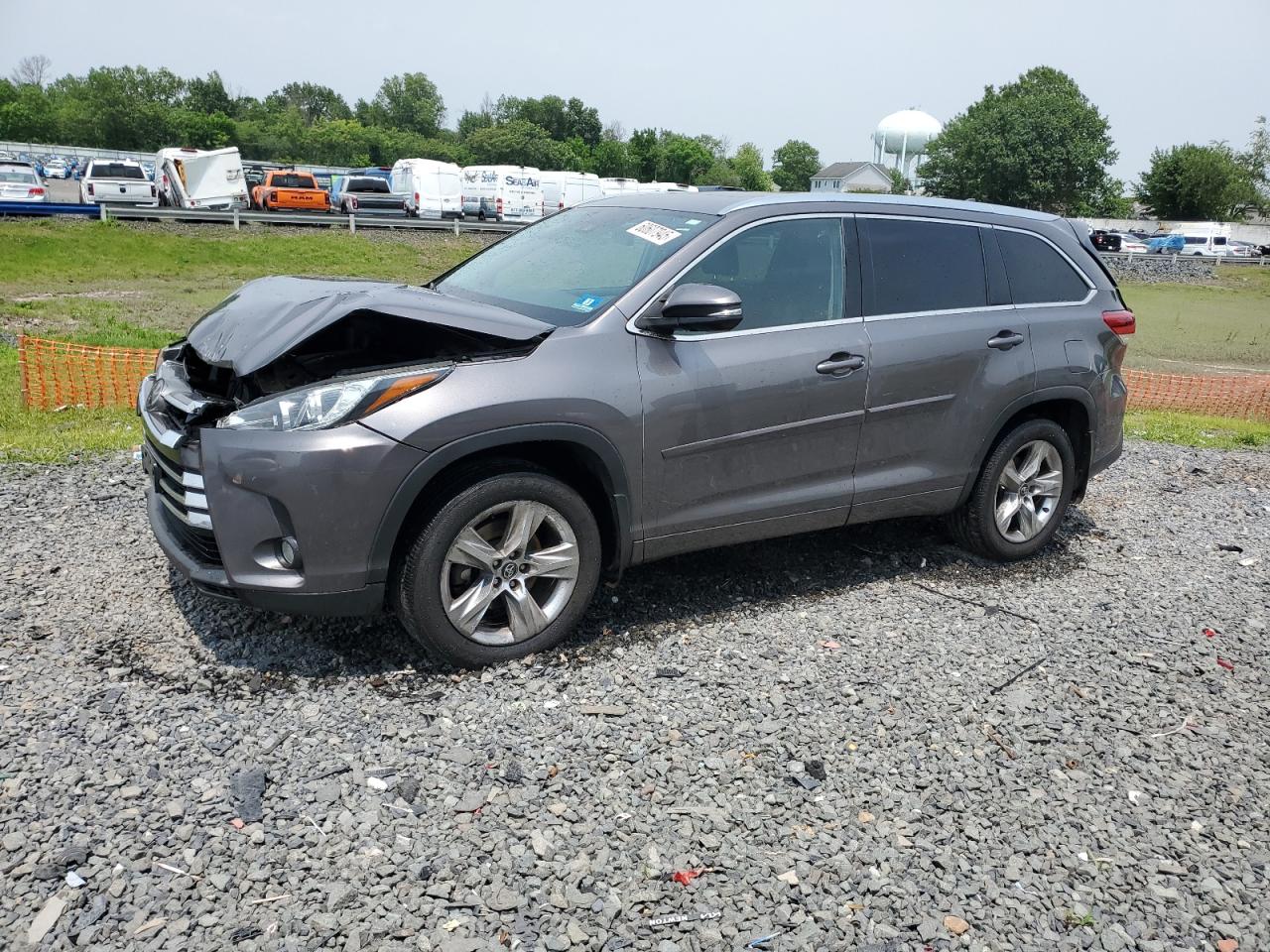 TOYOTA HIGHLANDER 2018