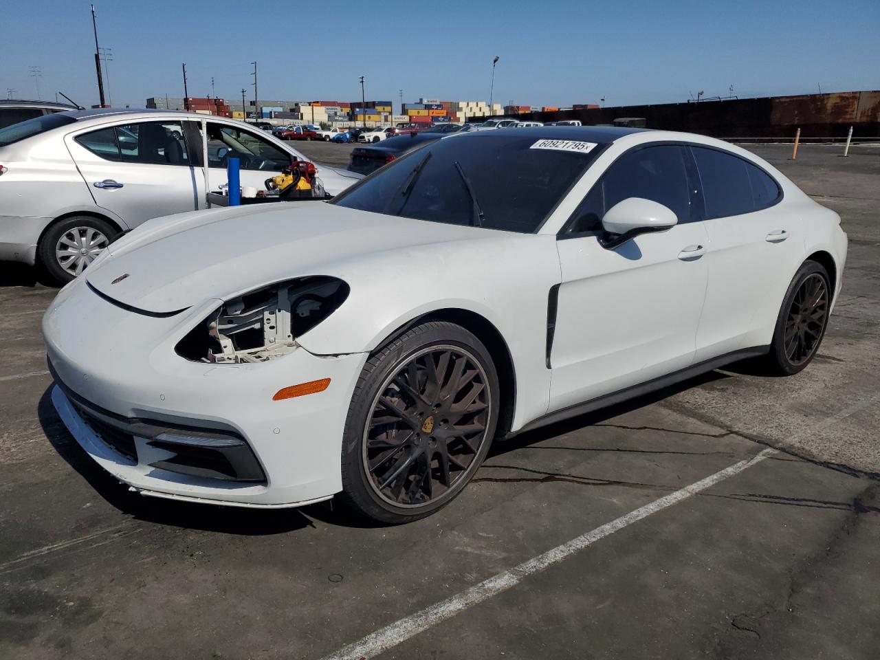PORSCHE PANAMERA 2 2017