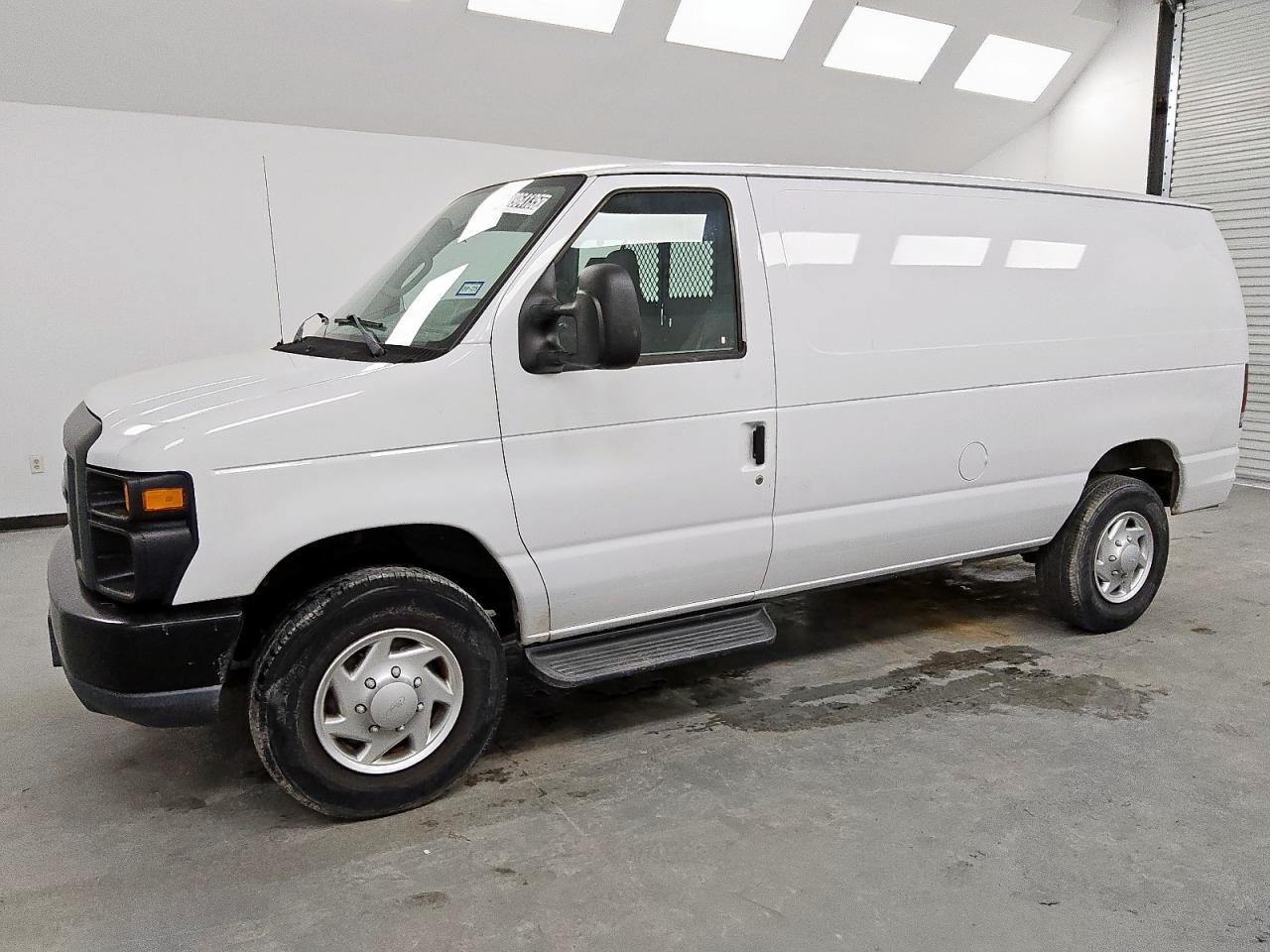 FORD ECONOLINE 2013