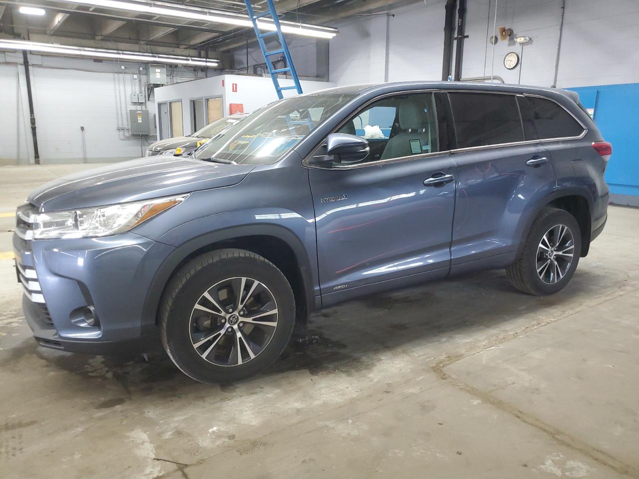 TOYOTA HIGHLANDER 2018