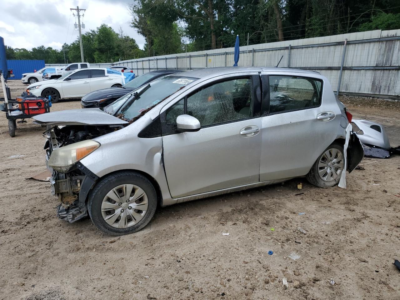 TOYOTA YARIS 2013