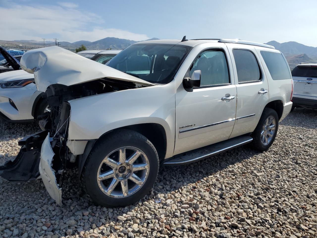 GMC YUKON DENA 2010