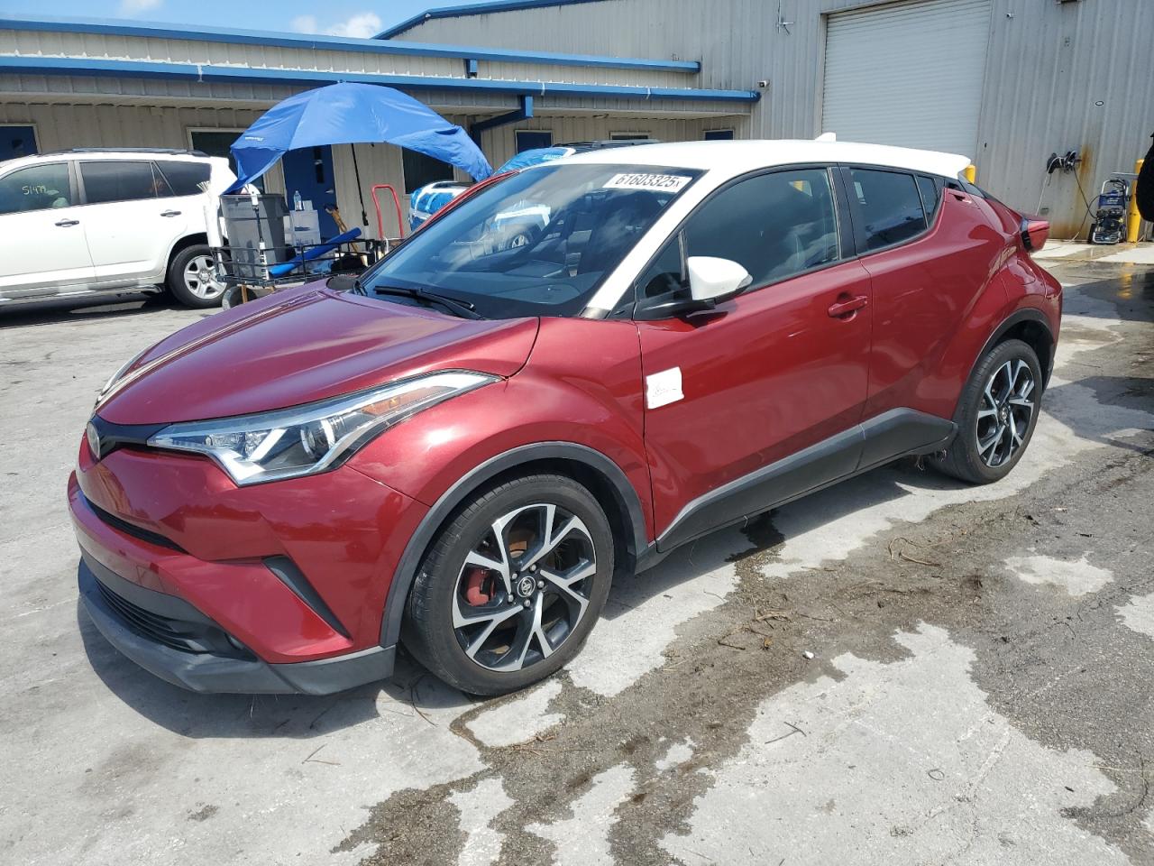 TOYOTA C-HR XLE 2018