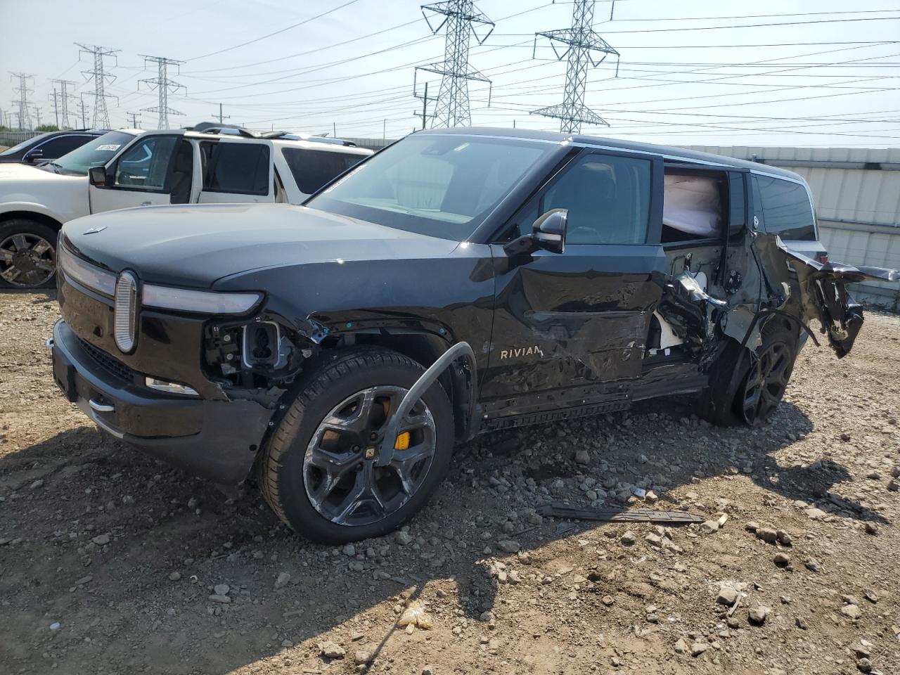 RIVIAN R1S ADVENT 2023