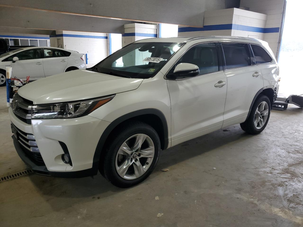 TOYOTA HIGHLANDER 2018