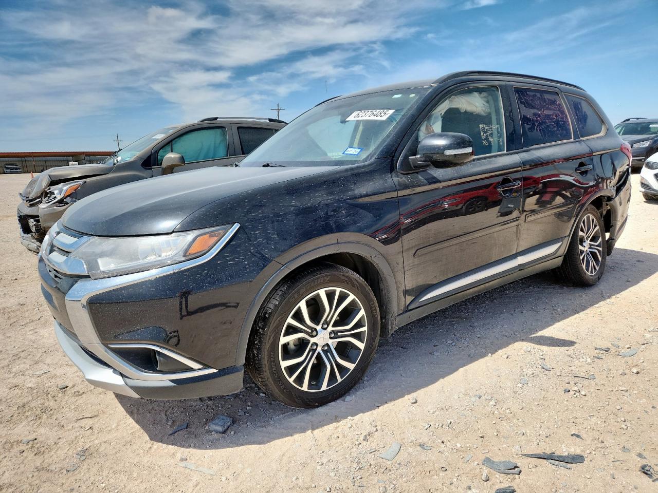 MITSUBISHI OUTLANDER 2016