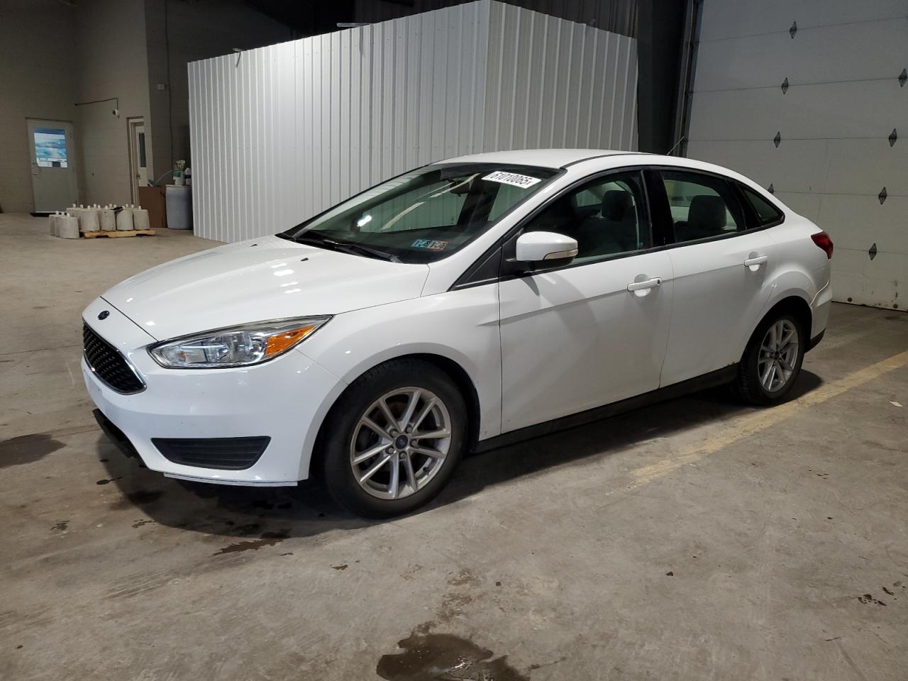 FORD FOCUS SE 2017