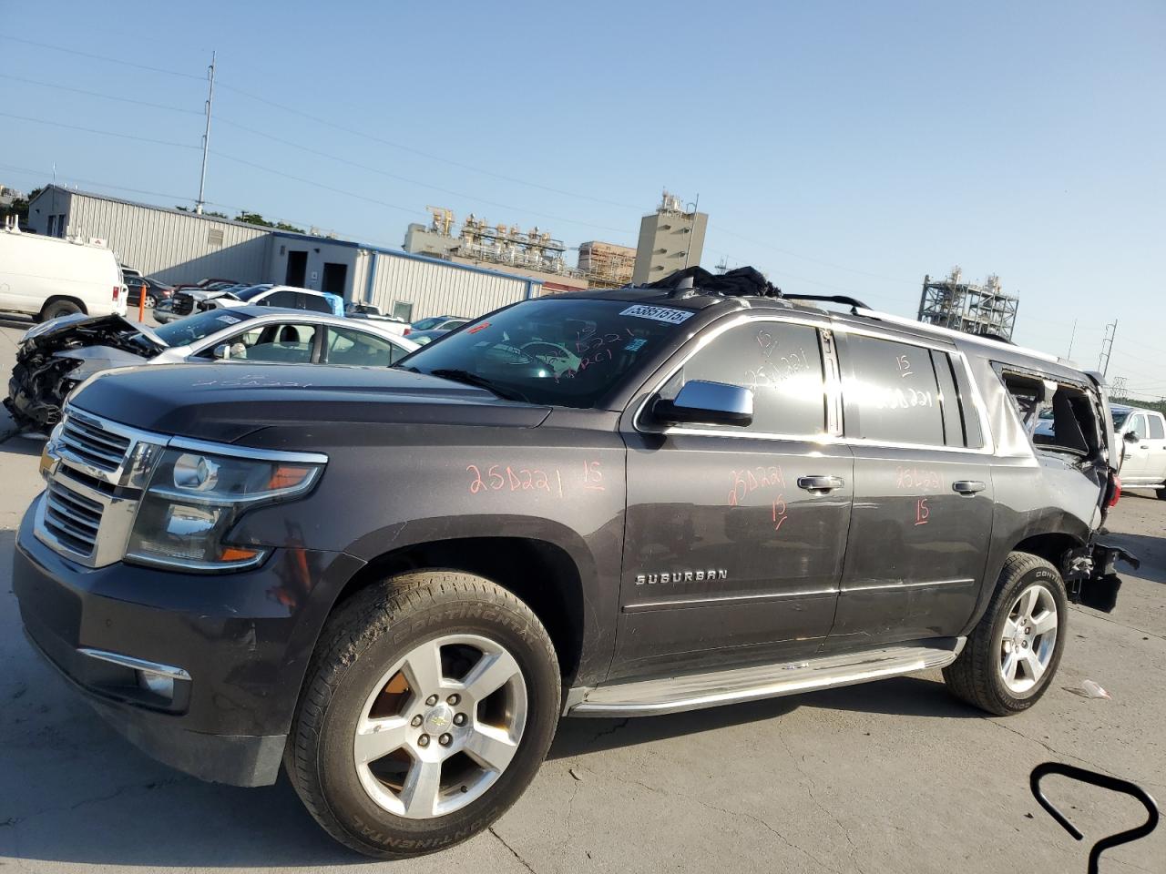CHEVROLET SUBURBAN C 2015