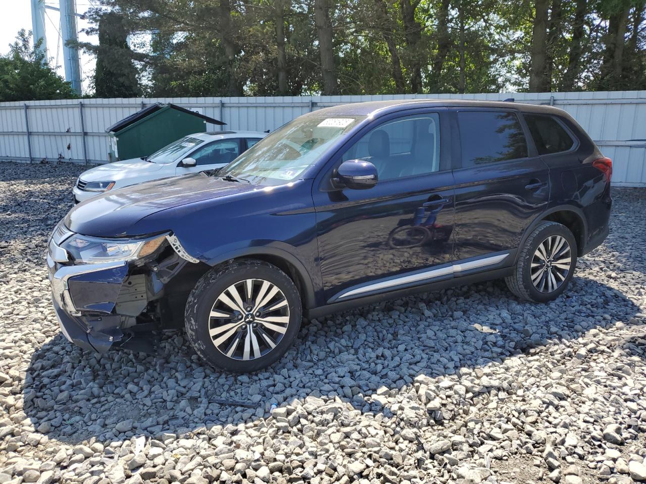 MITSUBISHI OUTLANDER 2019
