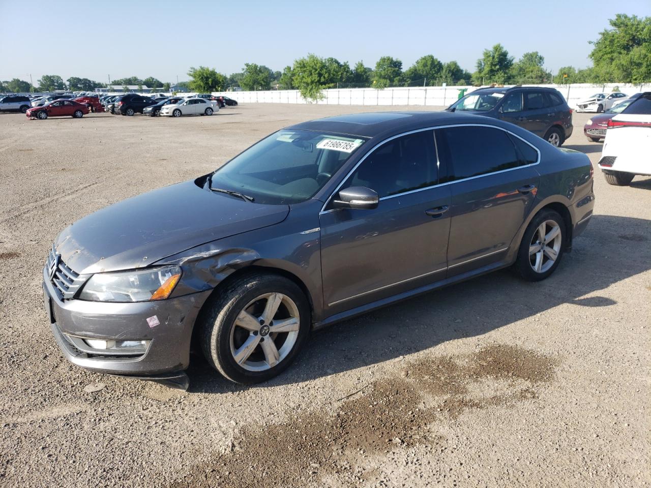 VOLKSWAGEN PASSAT SE 2014