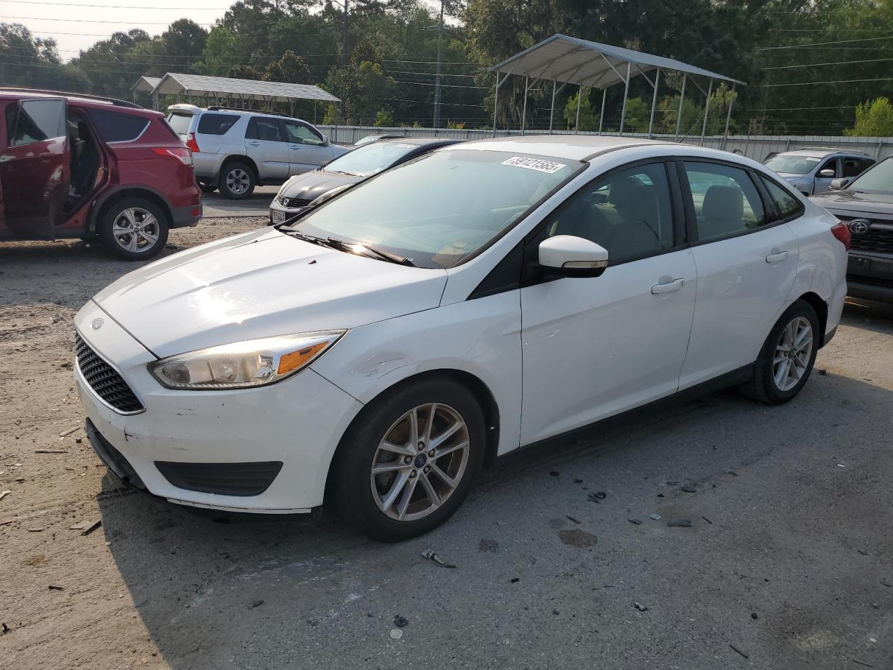 FORD FOCUS SE 2017