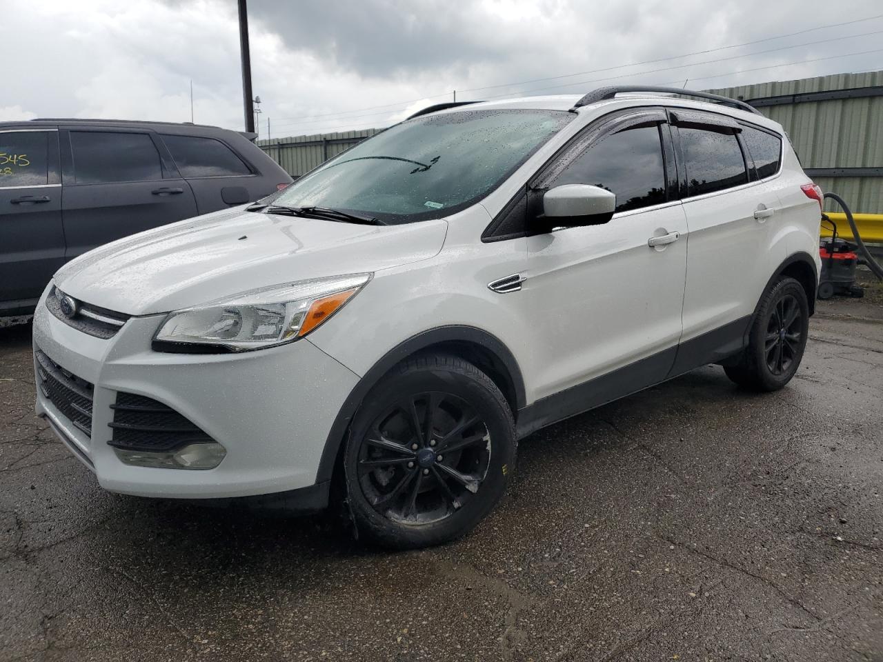 FORD ESCAPE SE 2014