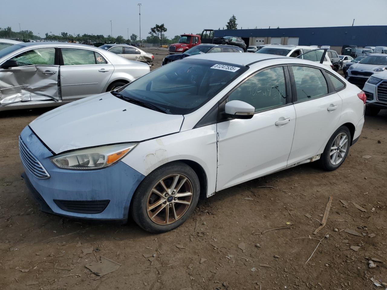 FORD FOCUS SE 2017