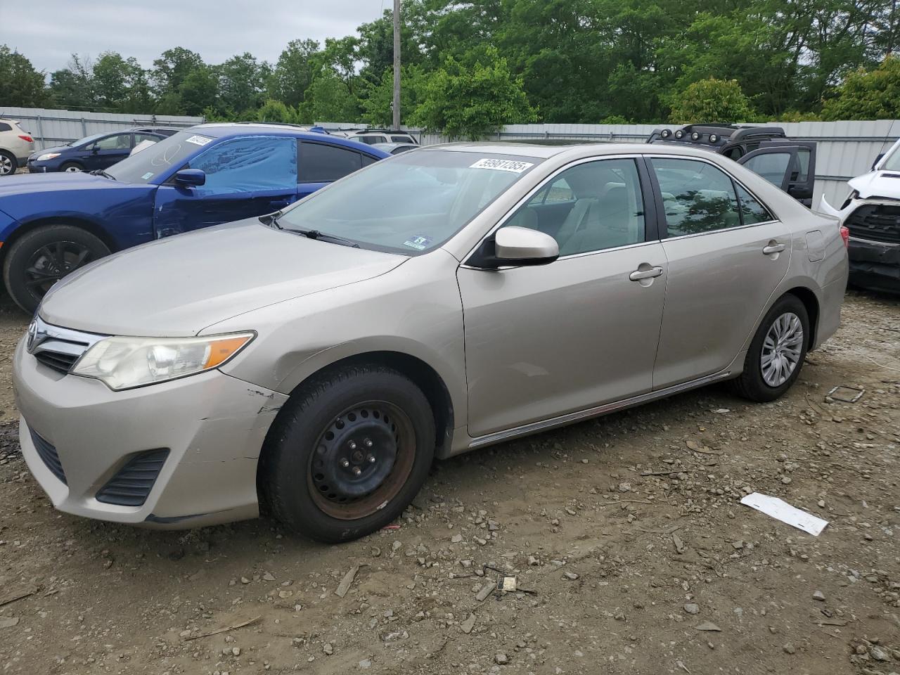 TOYOTA CAMRY L 2013