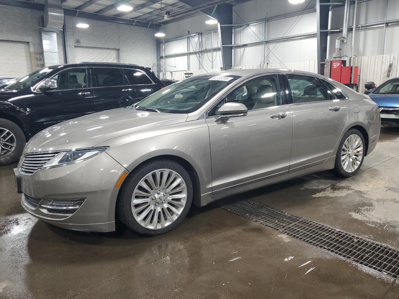 LINCOLN MKZ 2016