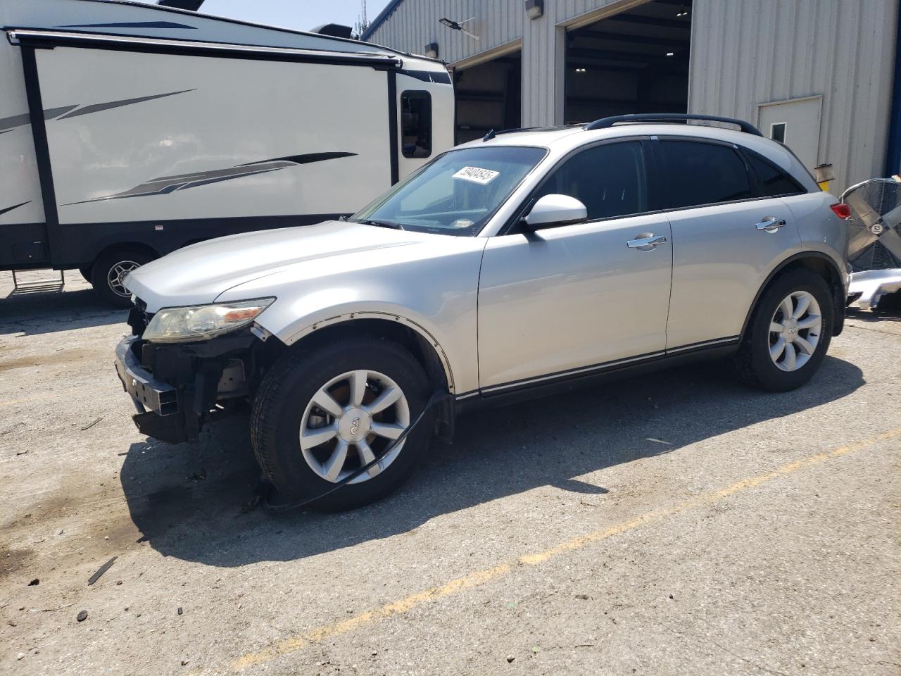 INFINITI FX35 2004
