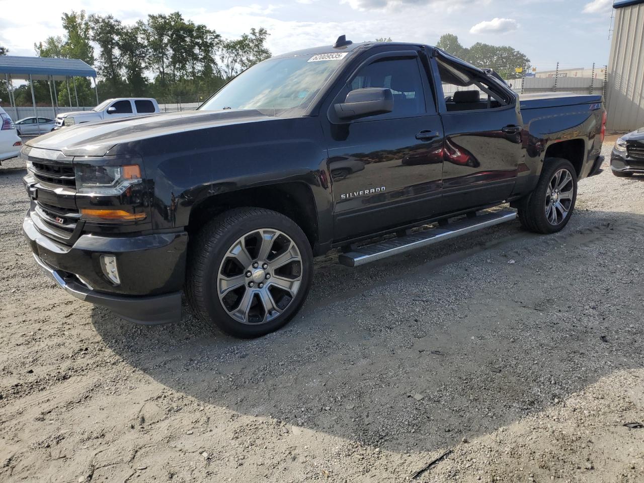 CHEVROLET SILVERADO 2018