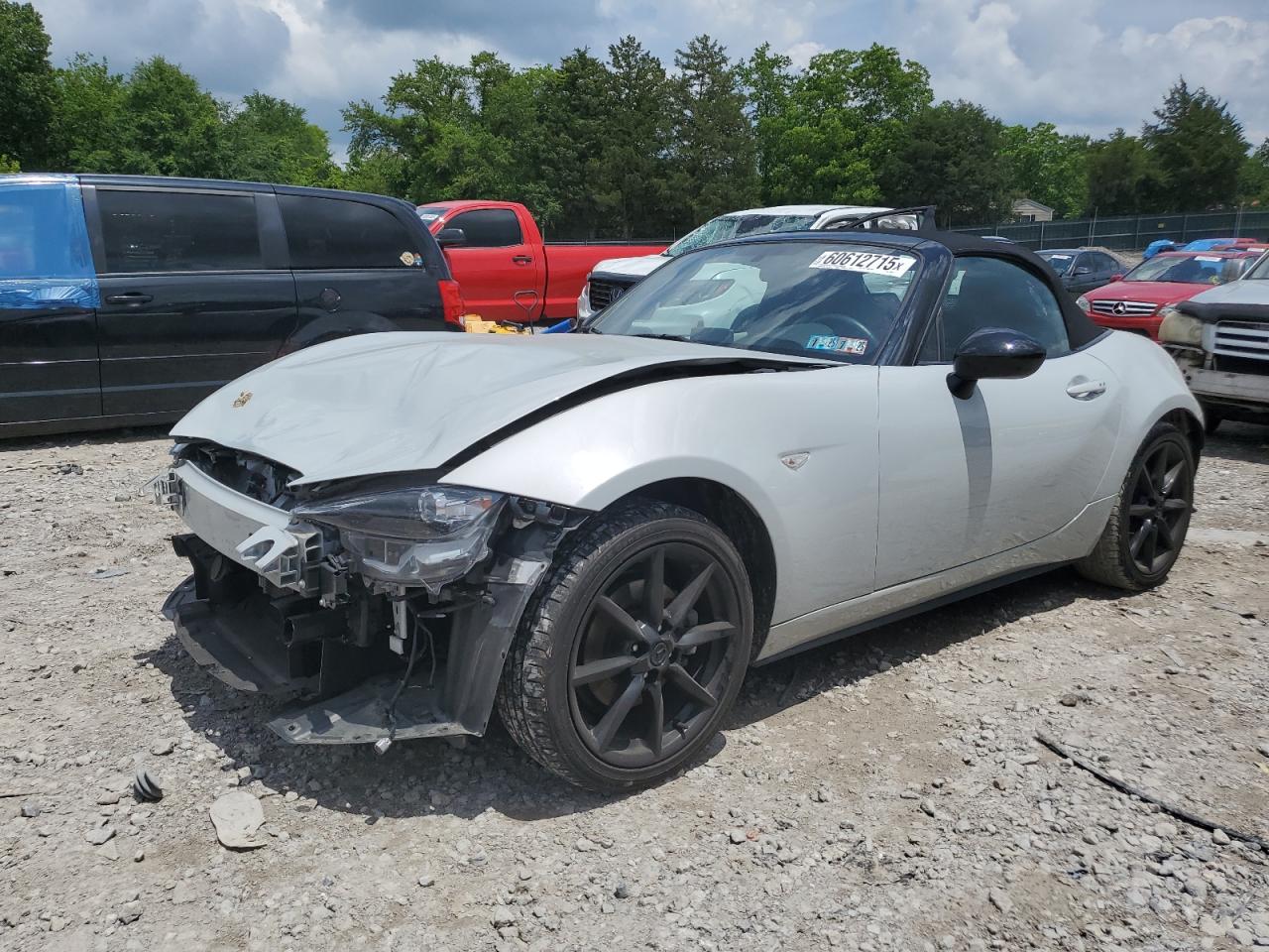 MAZDA MX-5 MIATA 2017