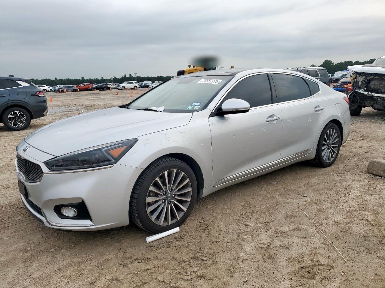KIA CADENZA PR 2017