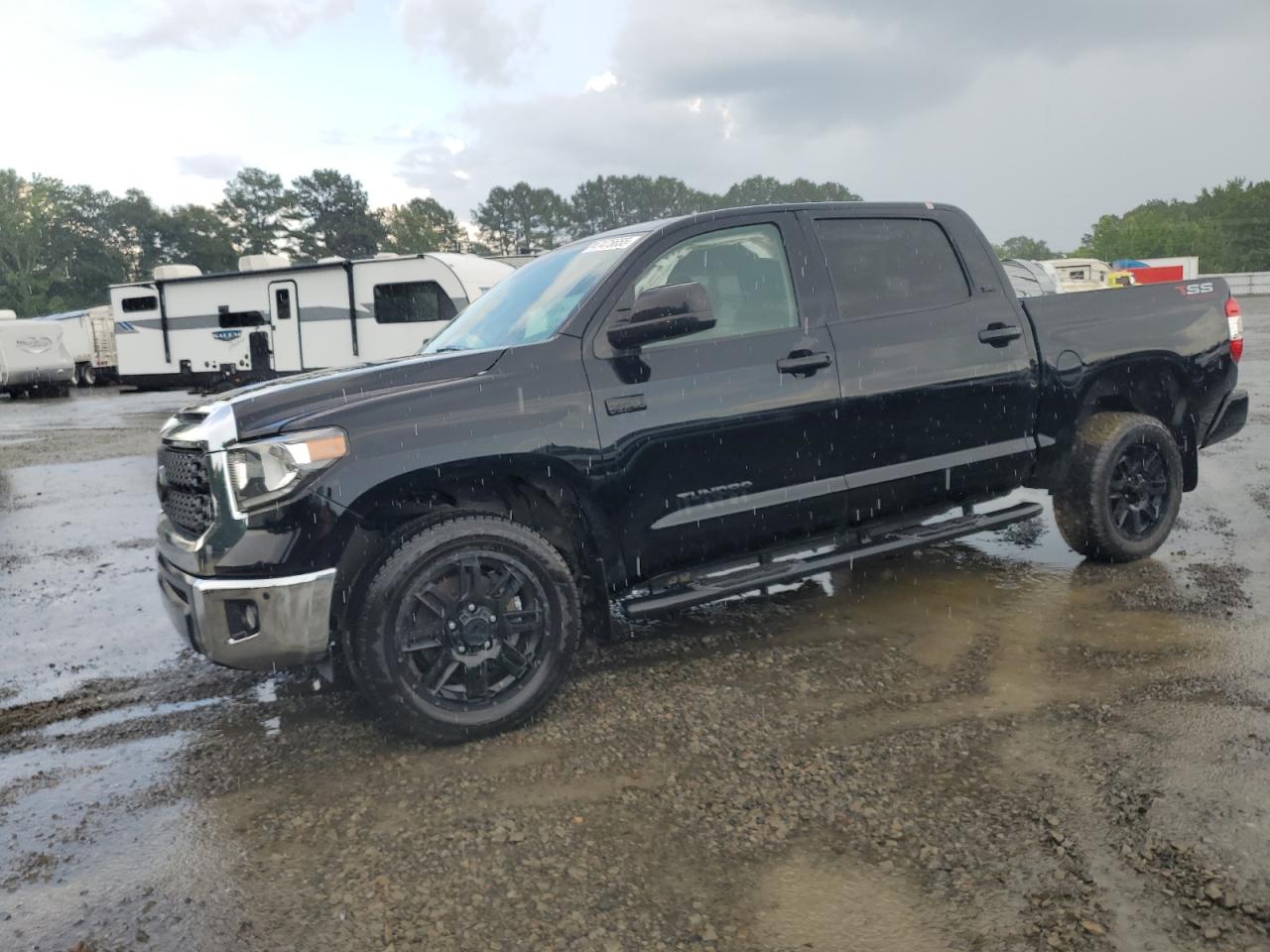 TOYOTA TUNDRA CRE 2021