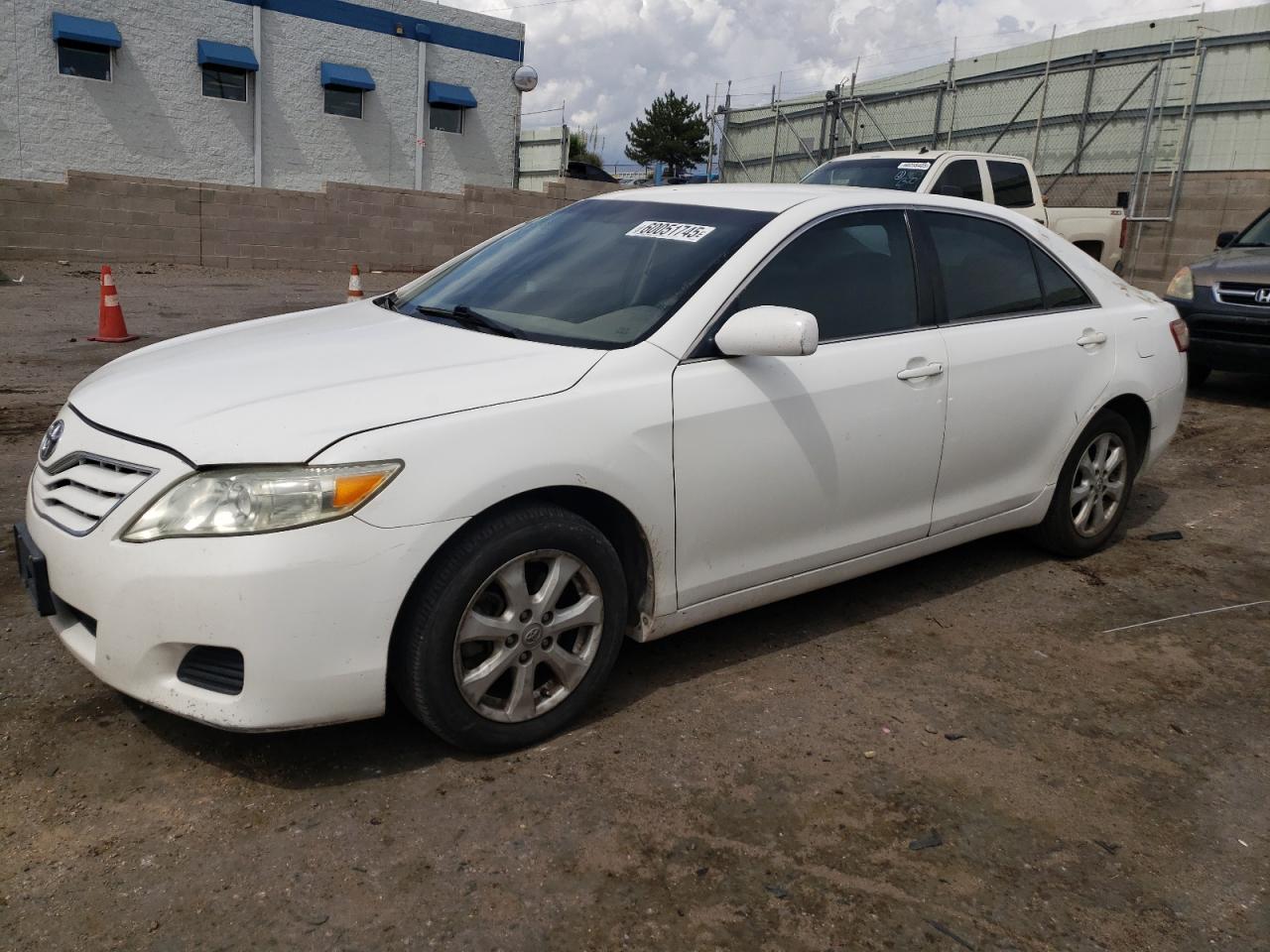 TOYOTA CAMRY BASE 2011