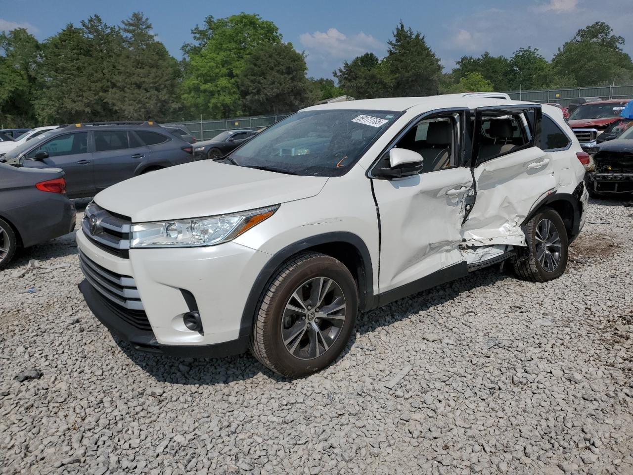 TOYOTA HIGHLANDER 2019