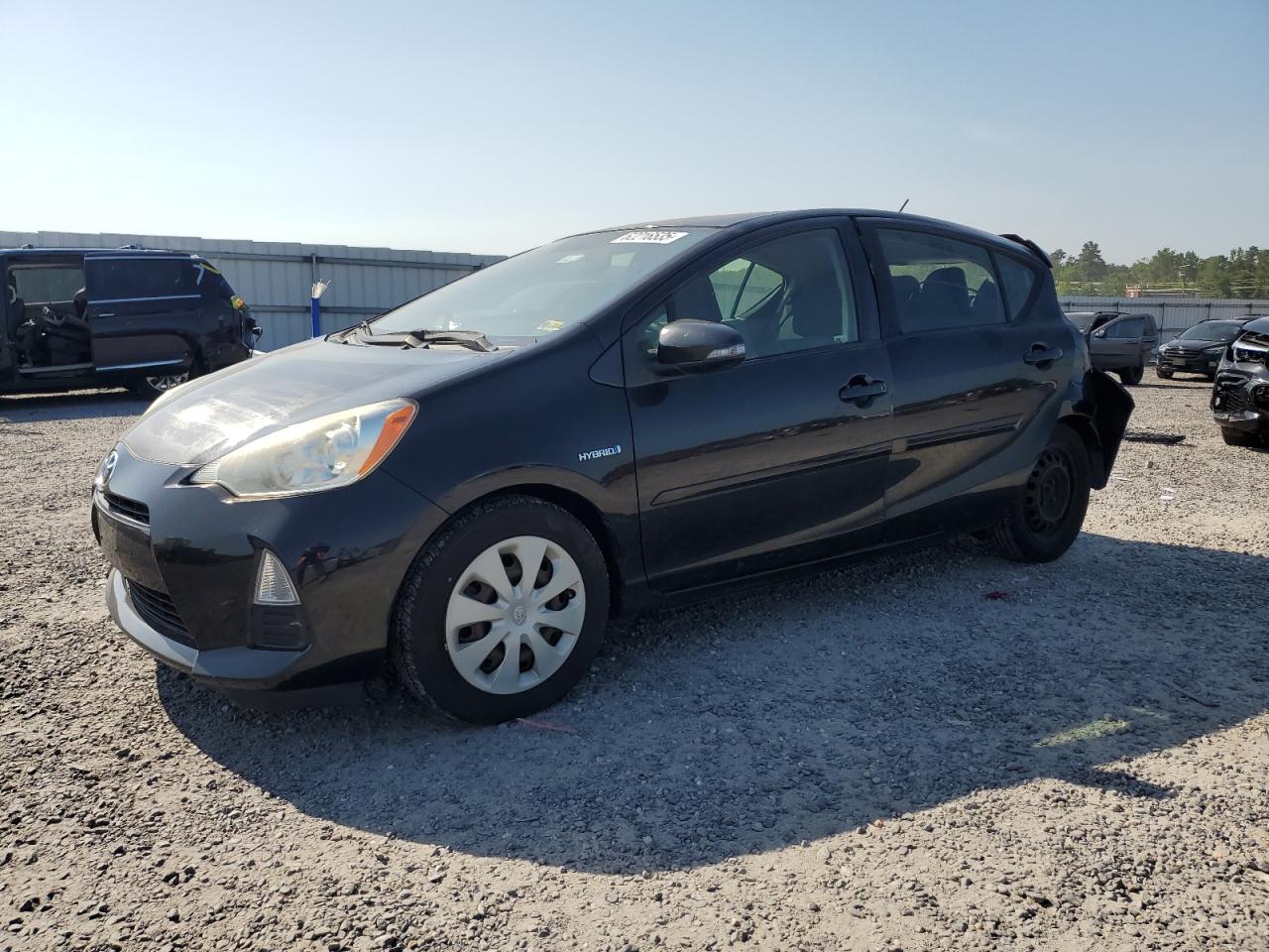 TOYOTA PRIUS C 2012