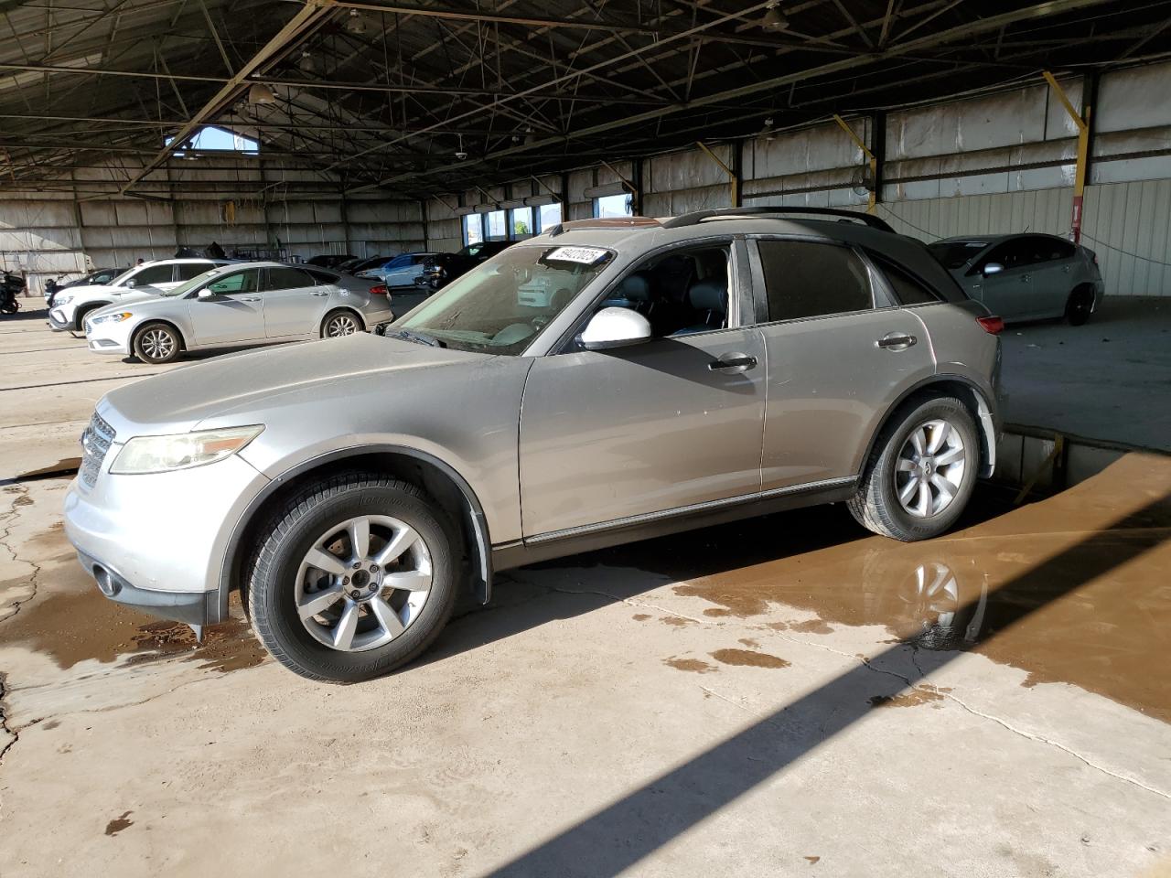 INFINITI FX35 2005