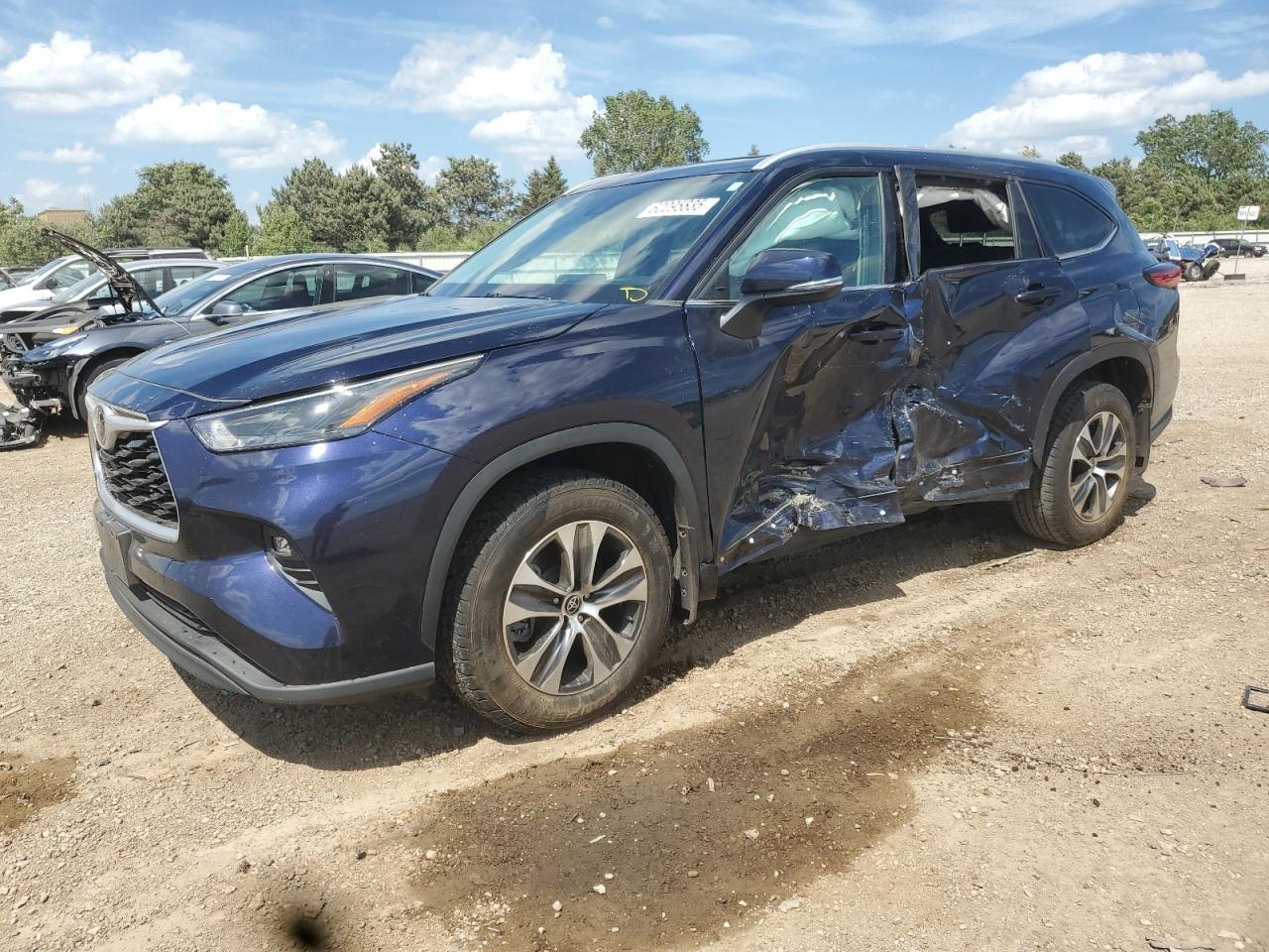 TOYOTA HIGHLANDER 2022