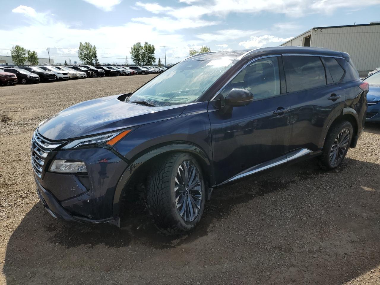 NISSAN ROGUE PLAT 2024