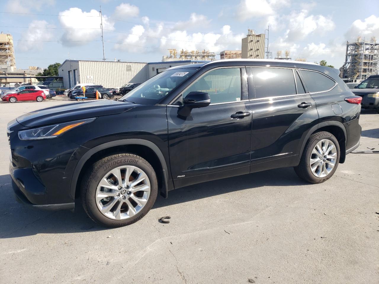 TOYOTA HIGHLANDER 2023
