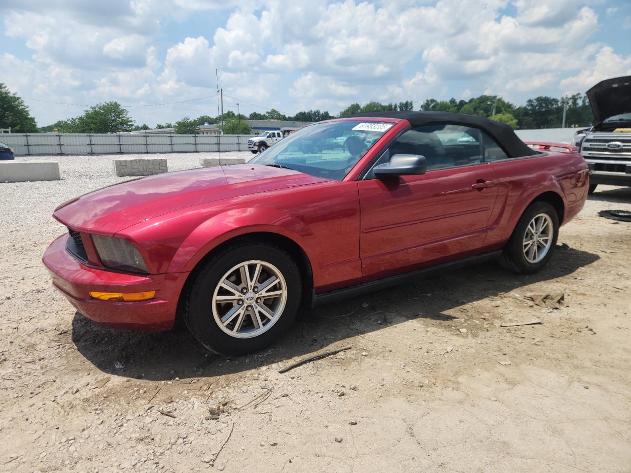 FORD MUSTANG 2005