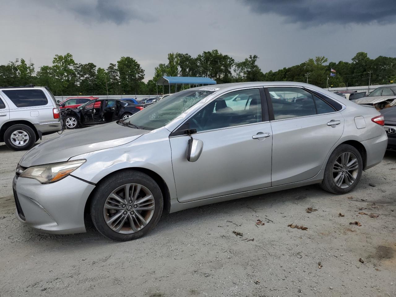 TOYOTA CAMRY LE 2017