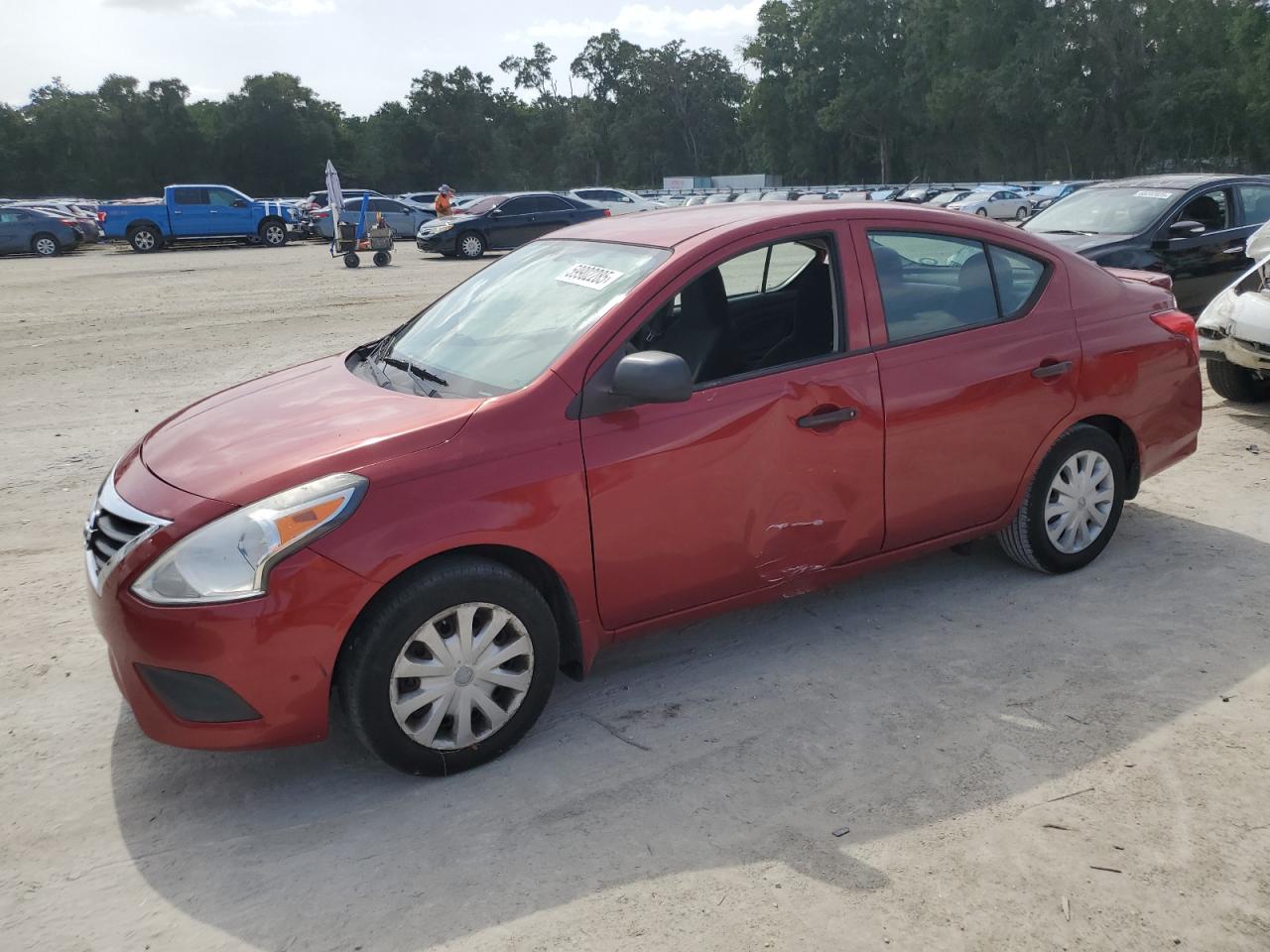 NISSAN VERSA 2015