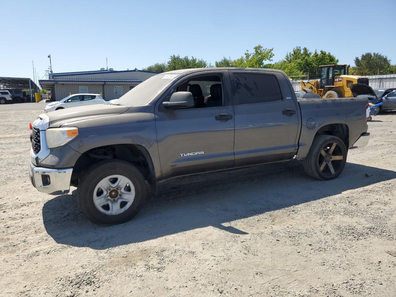 TOYOTA TUNDRA CRE 2017
