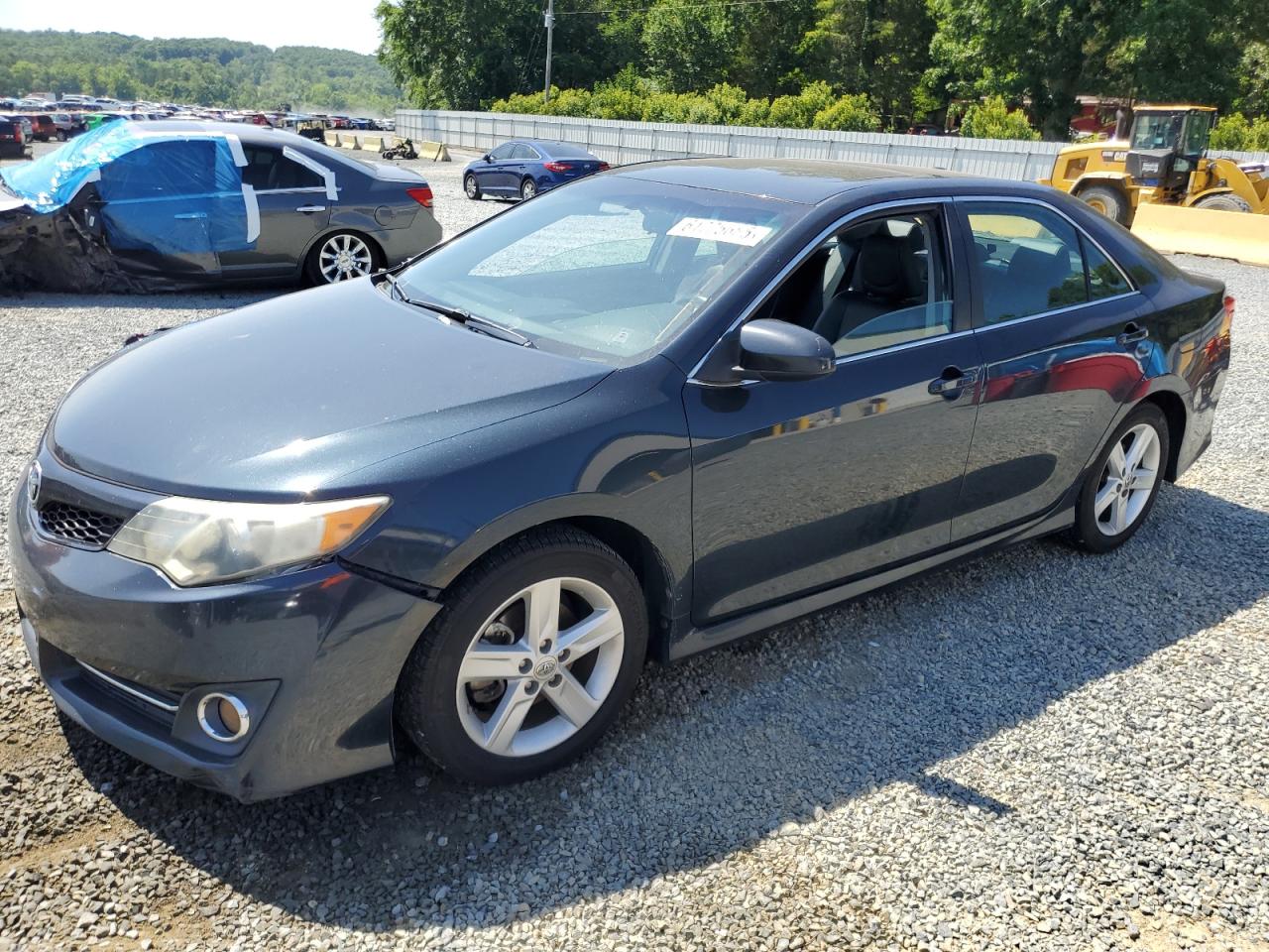 TOYOTA CAMRY L 2014