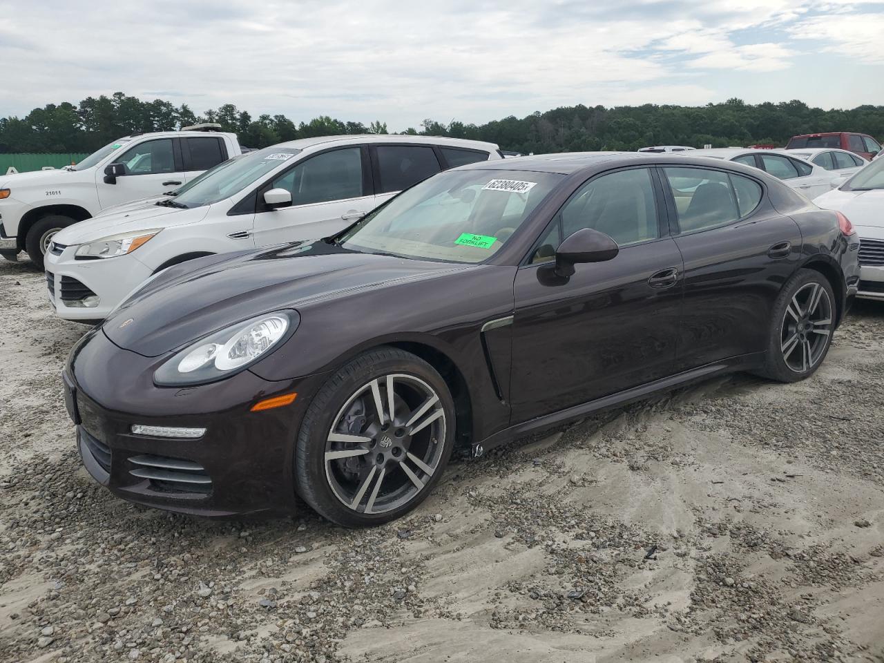 PORSCHE PANAMERA 2 2015