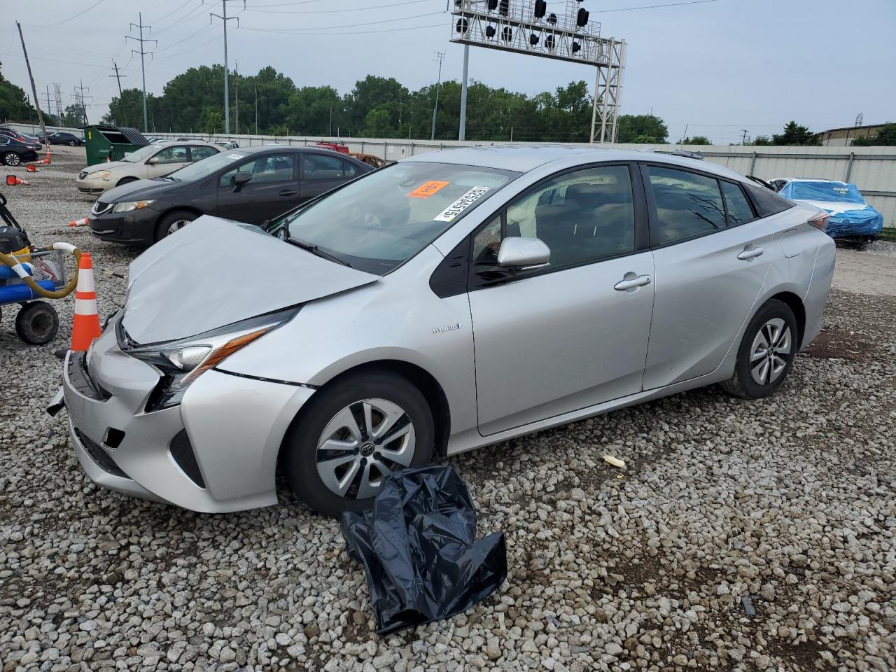 TOYOTA PRIUS 2017