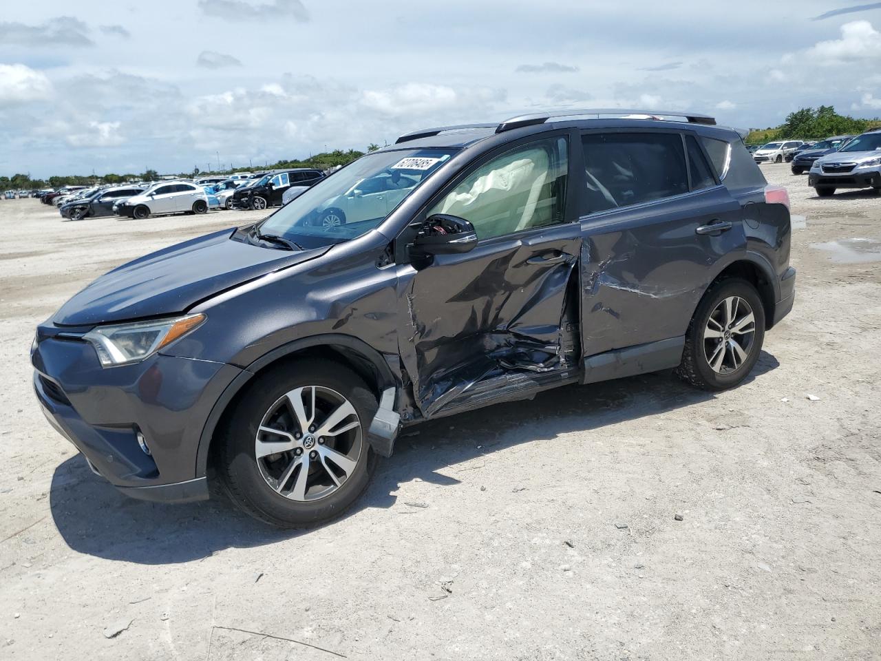 TOYOTA RAV4 ADVEN 2018