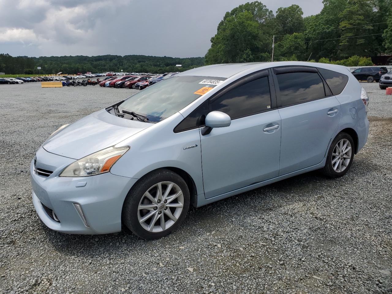 TOYOTA PRIUS V 2012