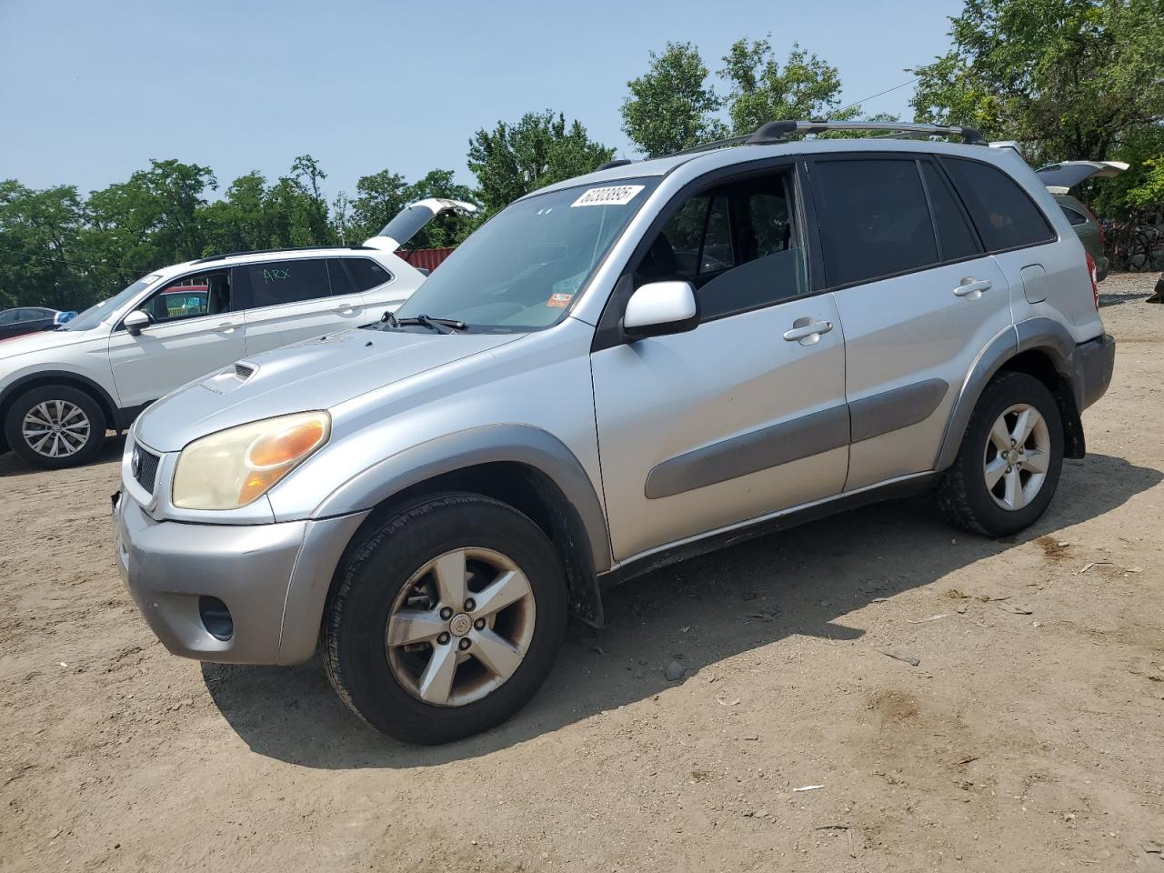 TOYOTA RAV4 2005