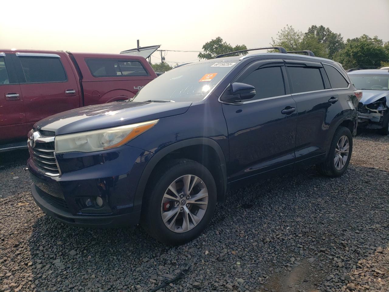TOYOTA HIGHLANDER 2015